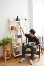 Kệ thang gỗ thông 5 tầng màu vàng kem tự nhiên cao 160cm - Ảnh 9